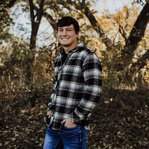 Meet your Posher, Zac